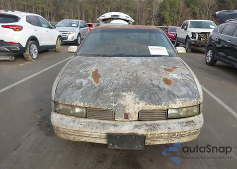 1988 Oldsmobile Cutlass Supreme from USA, damaged, VIN 1G3WH14W4JD351494